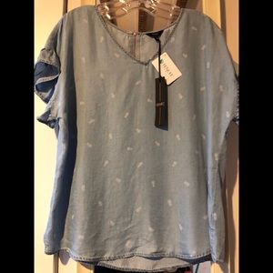 Pineapple print chambray top